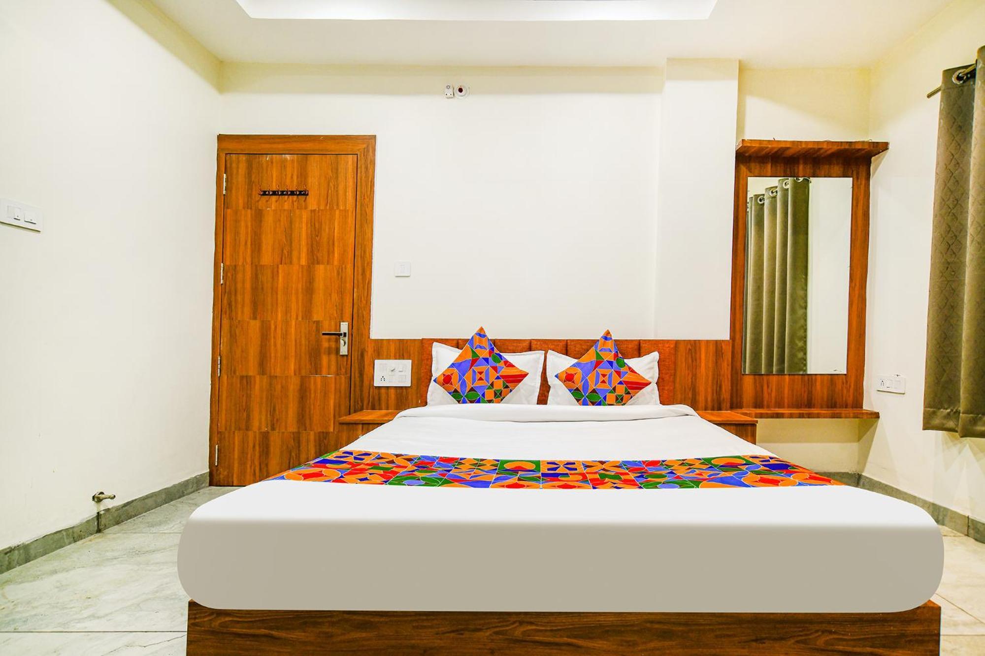 Fabhotel Shree Nakoda Paradise Ujjain Exterior foto