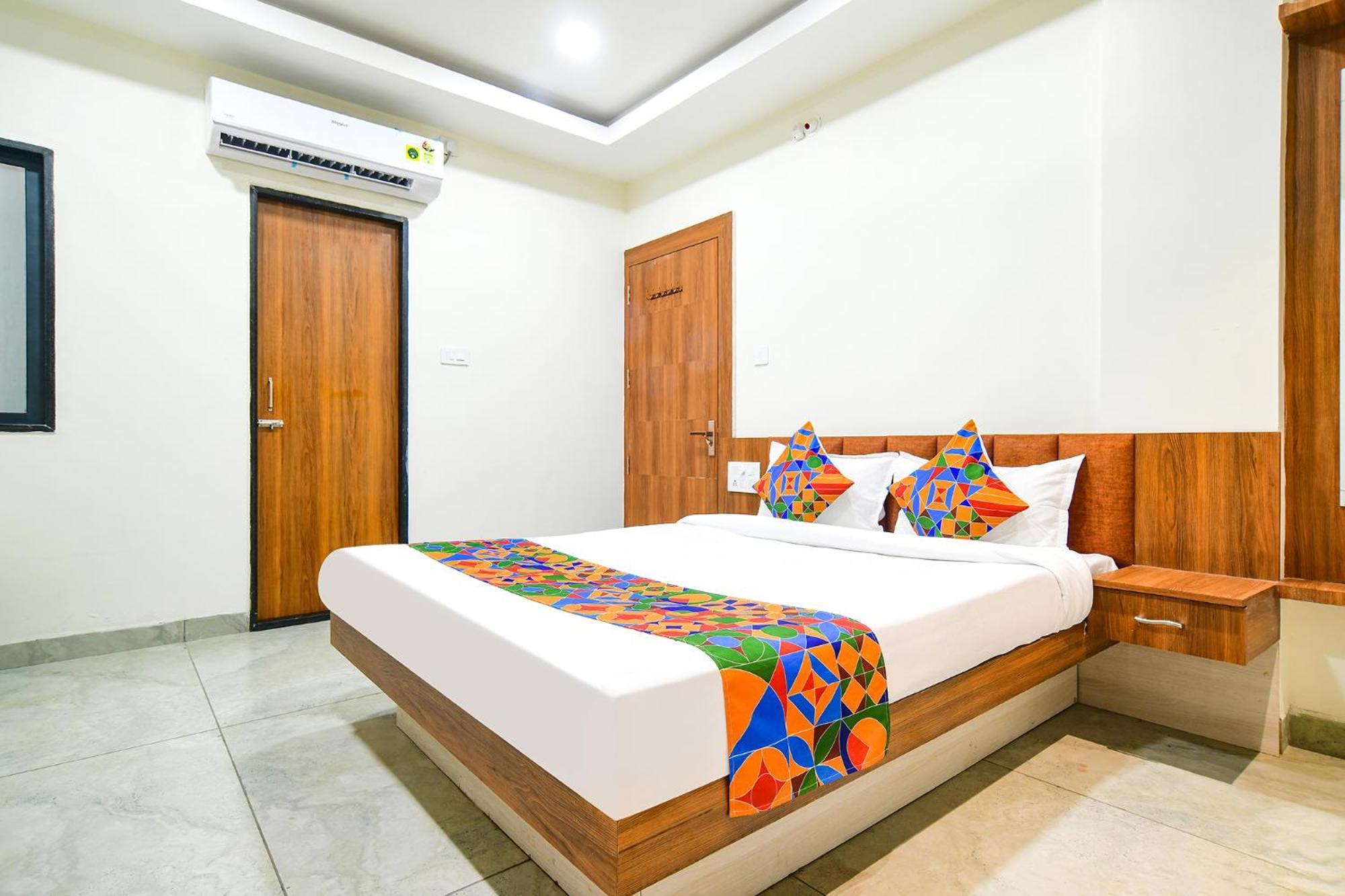 Fabhotel Shree Nakoda Paradise Ujjain Exterior foto